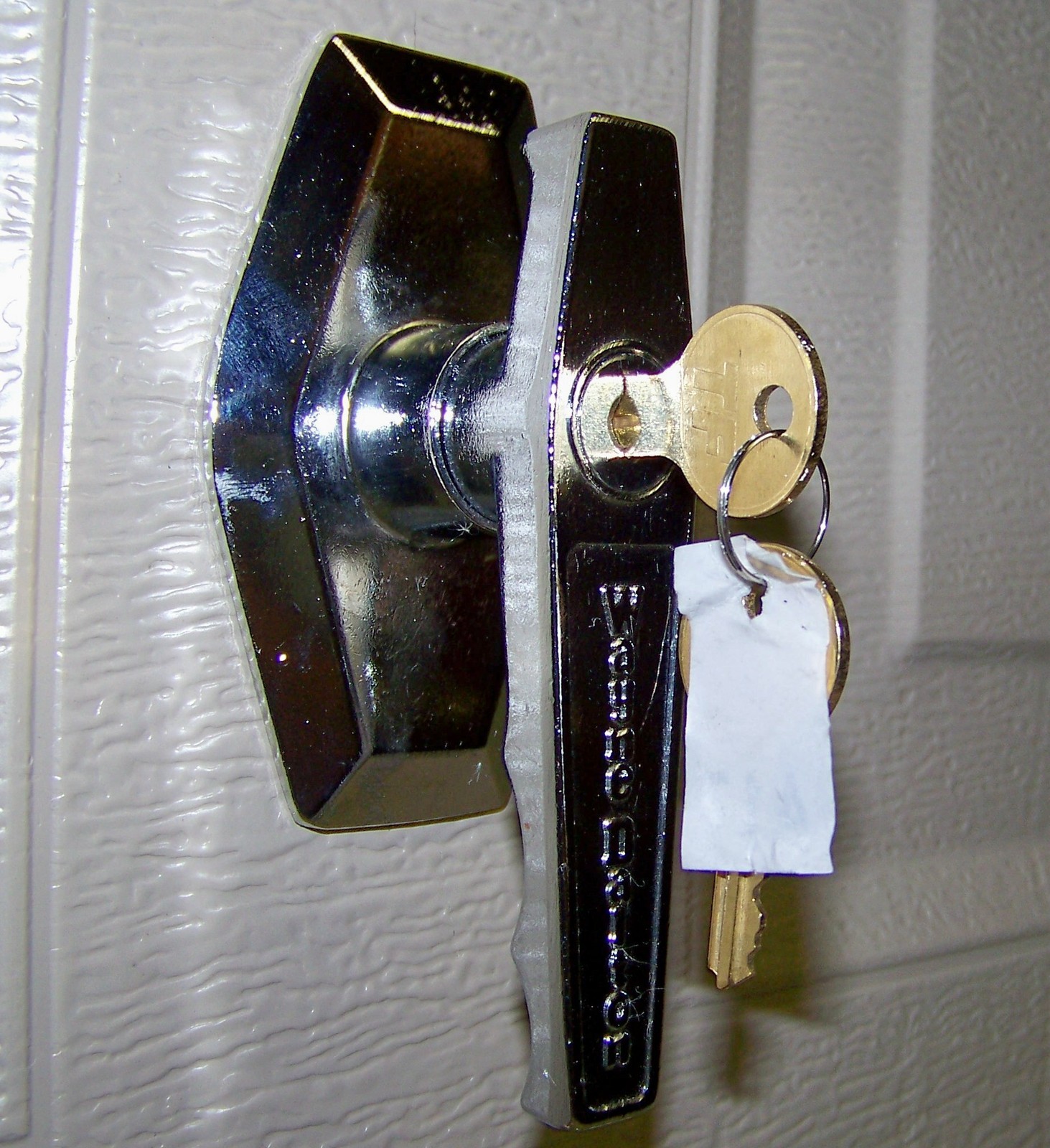 New Garage Door Key And Lock with Simple Decor