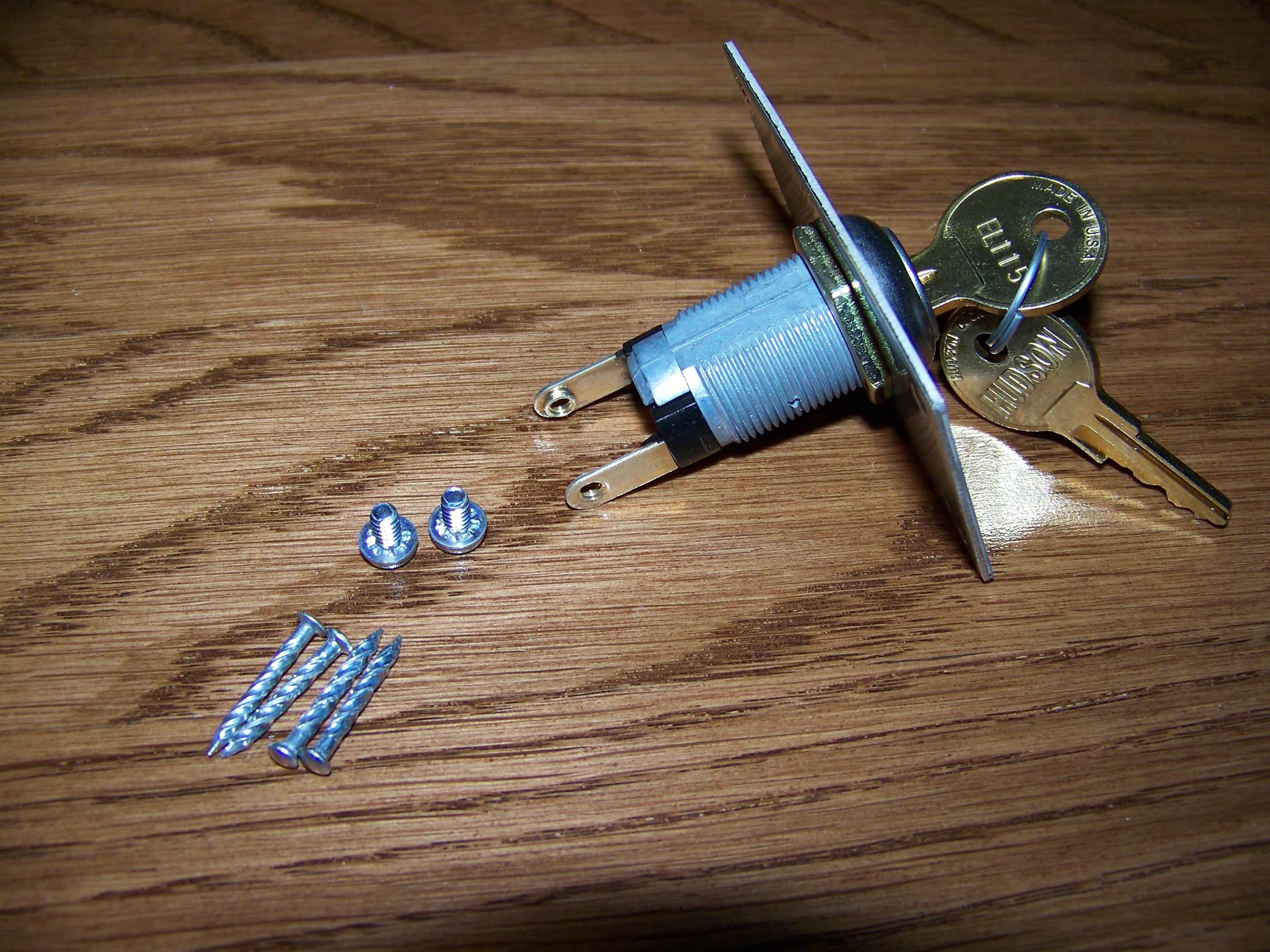 Minimalist Garage Door Key Lock Switch with Simple Decor