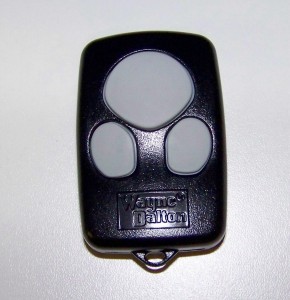 Garage Door Remote for Wayne Dalton 372310 3973C 300643 Car Visor Clip Control