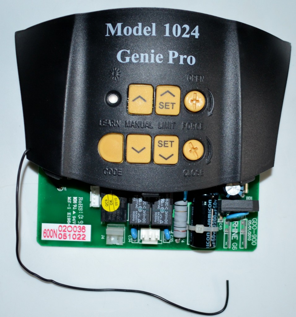 Genie Pro Model 1024 Manual