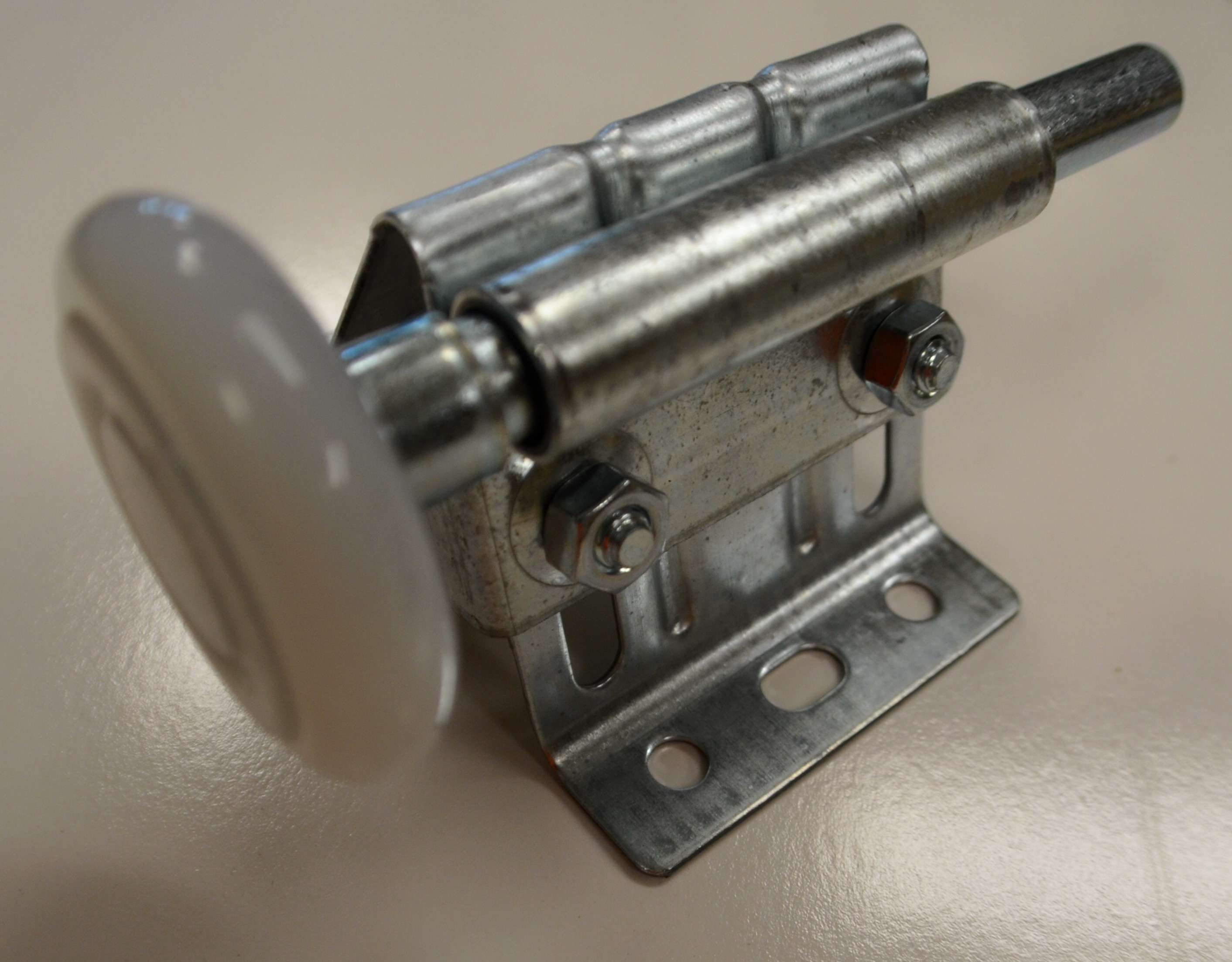 Modern Garage Door Wheel Bracket for Large Space