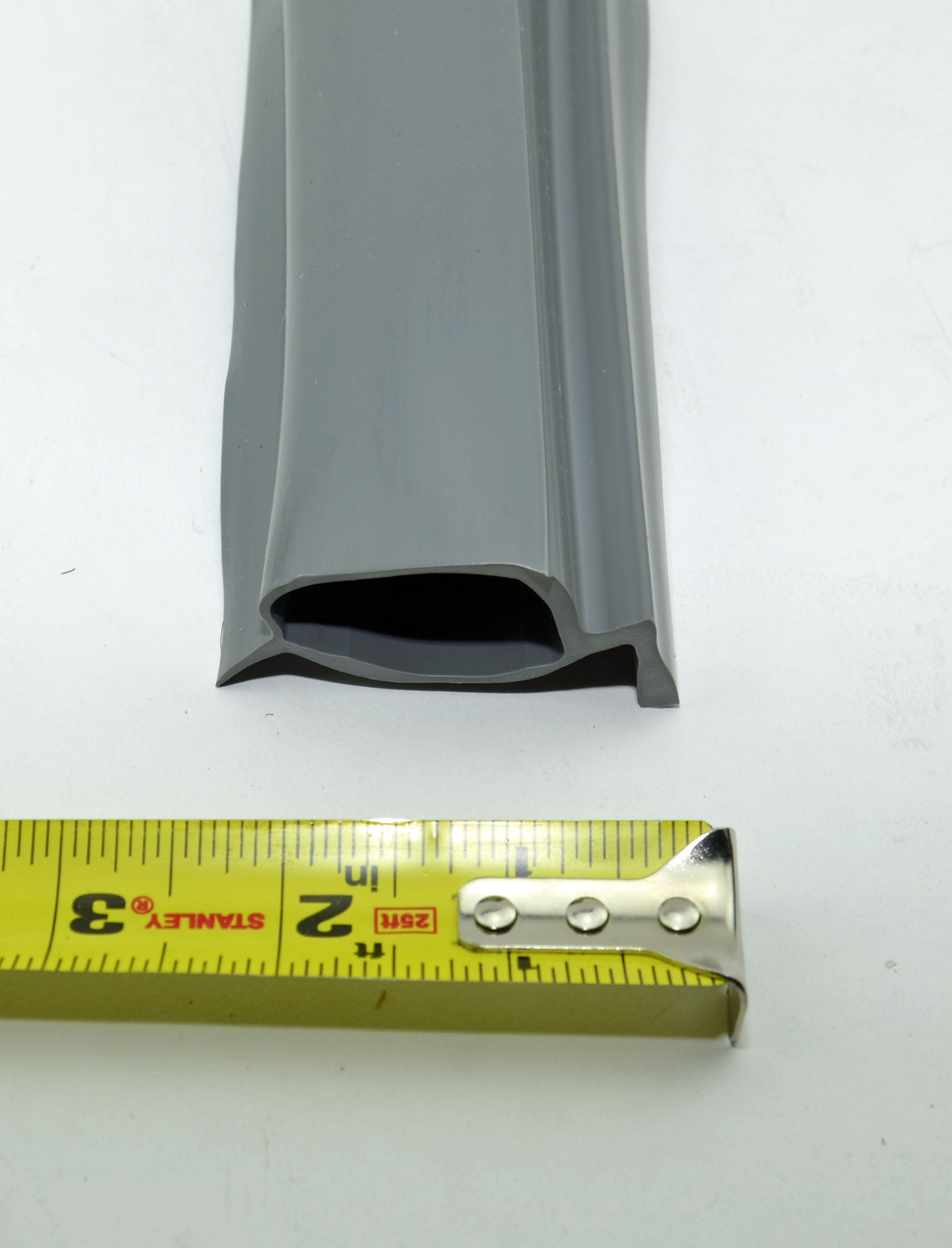 Modern Garage Door Seal Options with Simple Decor